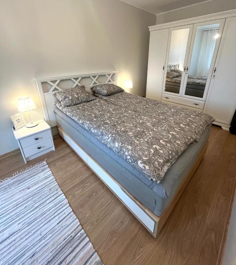 Keskuse Apartment With A Balcony هابسالو المظهر الخارجي الصورة